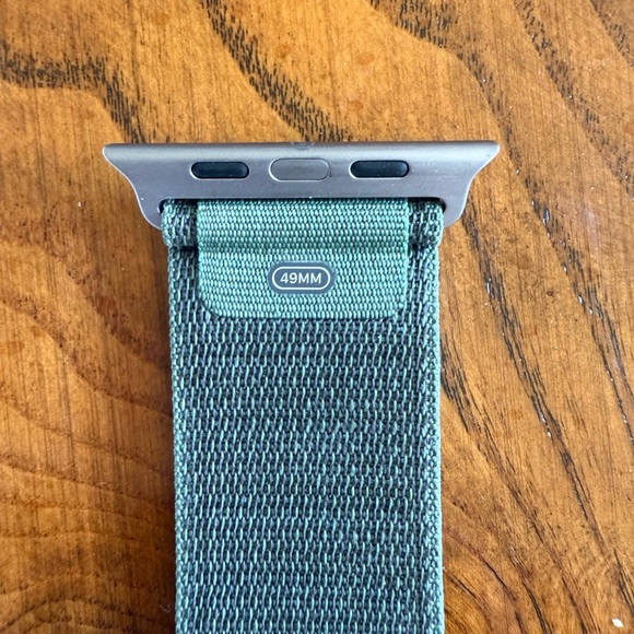 Apple Watch Alpine Loop 49mm - S - Picture 2 of 3